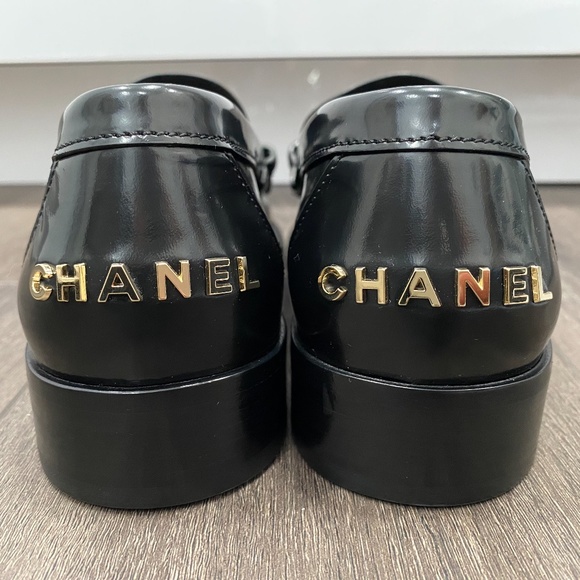 2023 CHANEL BLACK LEATHER LOAFERS OXFORD SHOES 38 NEW - Picture 7 of 14
